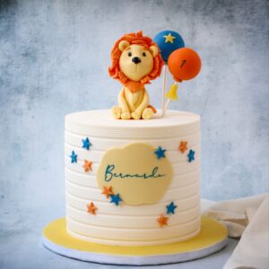 Dreamy Little Lion Cake