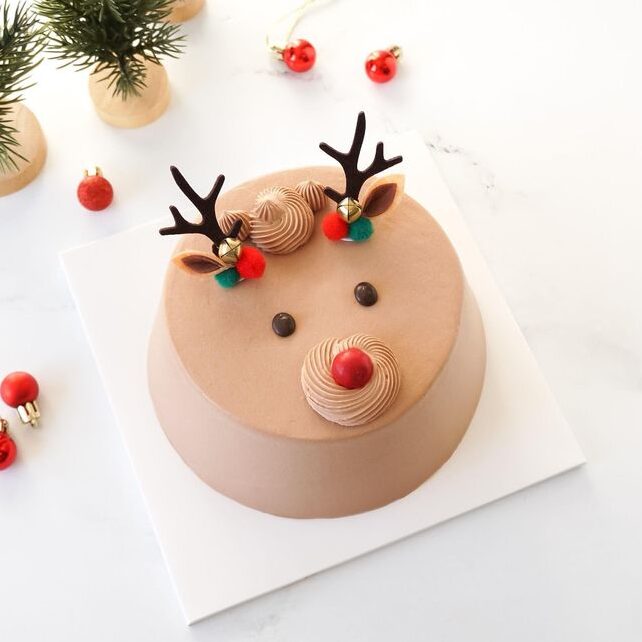 cheery christmas photo cake
