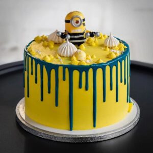 Minion Drip Cake