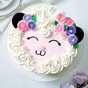 Miss Sheep Choco Vanilla Cake